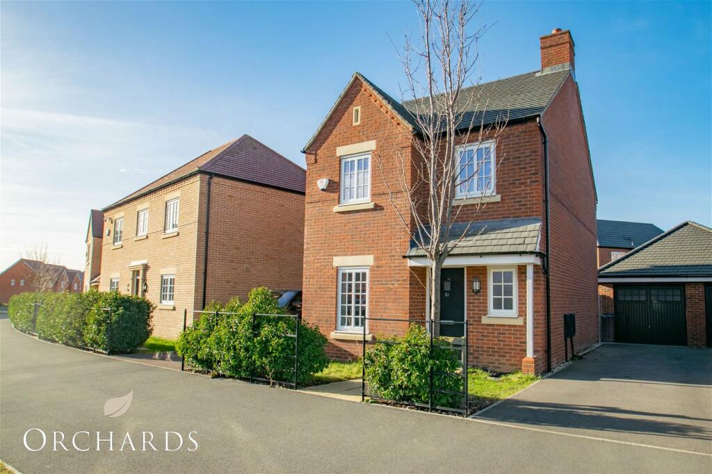3 bedroom detached house for sale in Meadow Road, Houghton Conquest, MK45