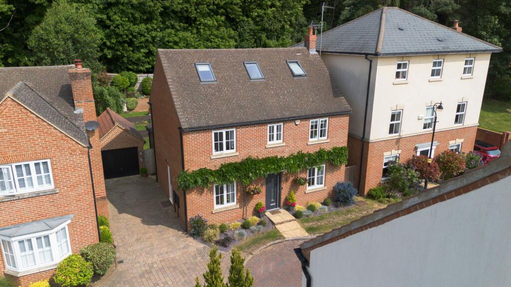 Main image of property: Trilley Fields, Maulden, MK45