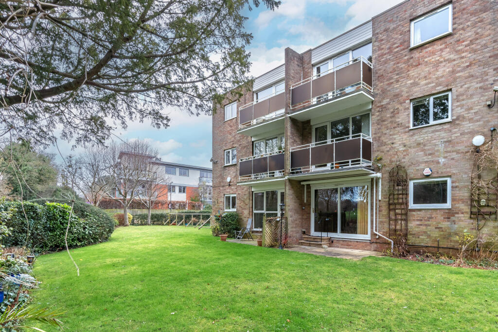 2 bedroom apartment for sale in Somerford Court, Northover Close, BS9