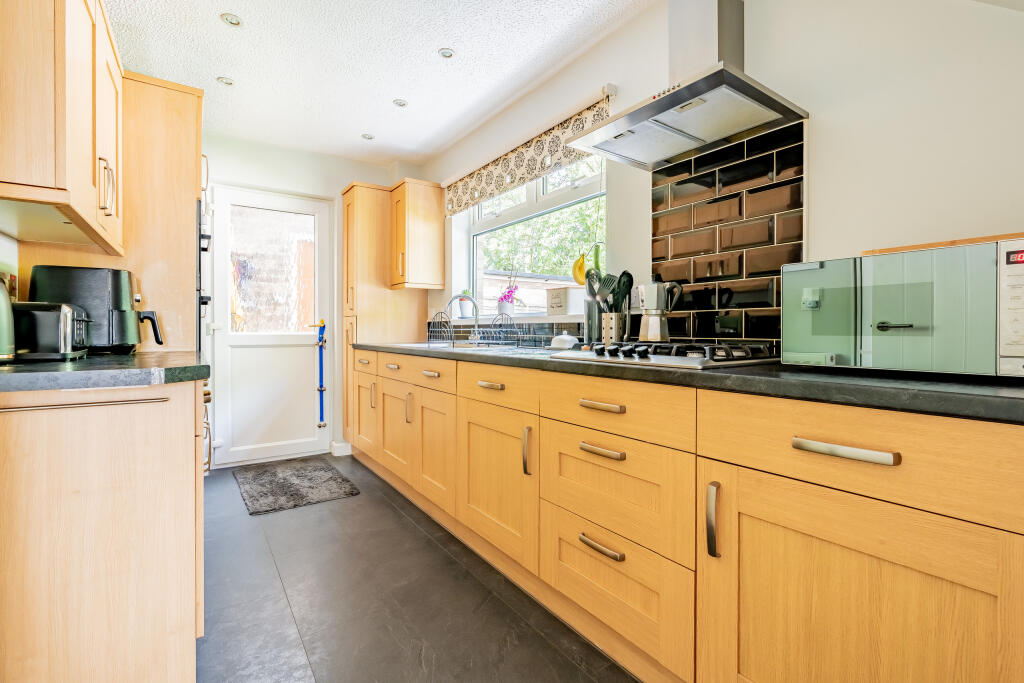 Additional property image - Charlton Gardens, Bristol, BS10 6LU