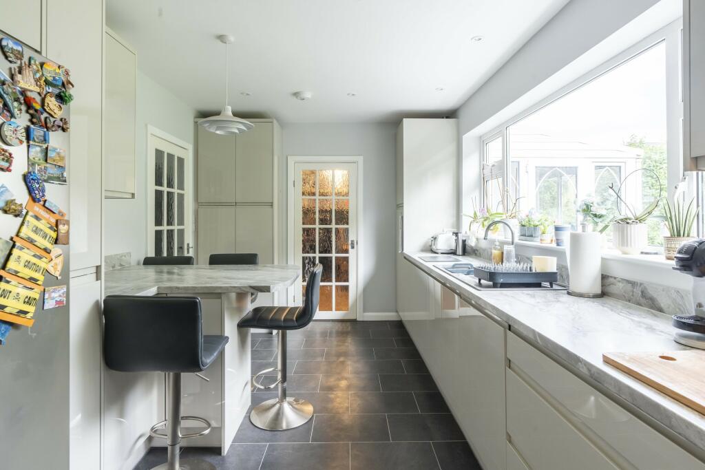 Additional property image - Chardstock Avenue, Bristol, Avon