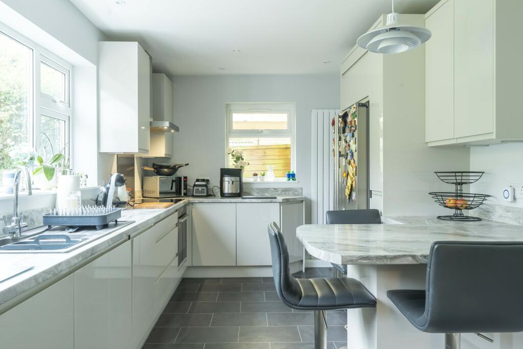 Additional property image - Chardstock Avenue, Bristol, Avon