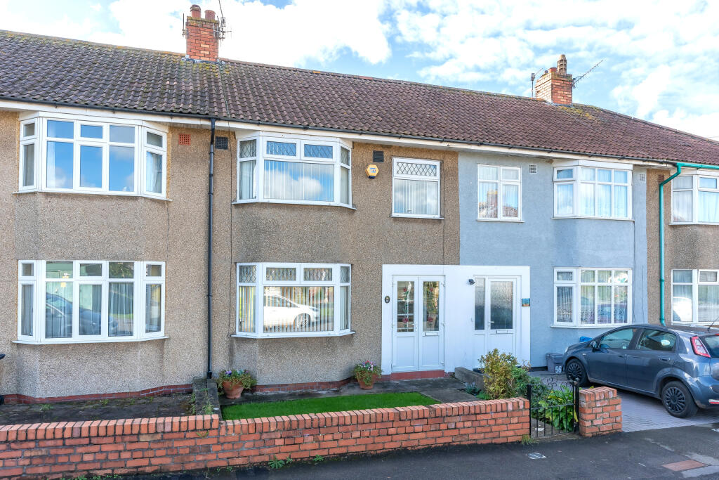 4 bedroom terraced house for sale in Nibley Road, Shirehampton, Bristol