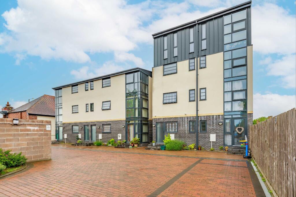 1 bedroom for sale in Beaumont Court, Avonmouth Road, Avonmouth, Bristol, BS11