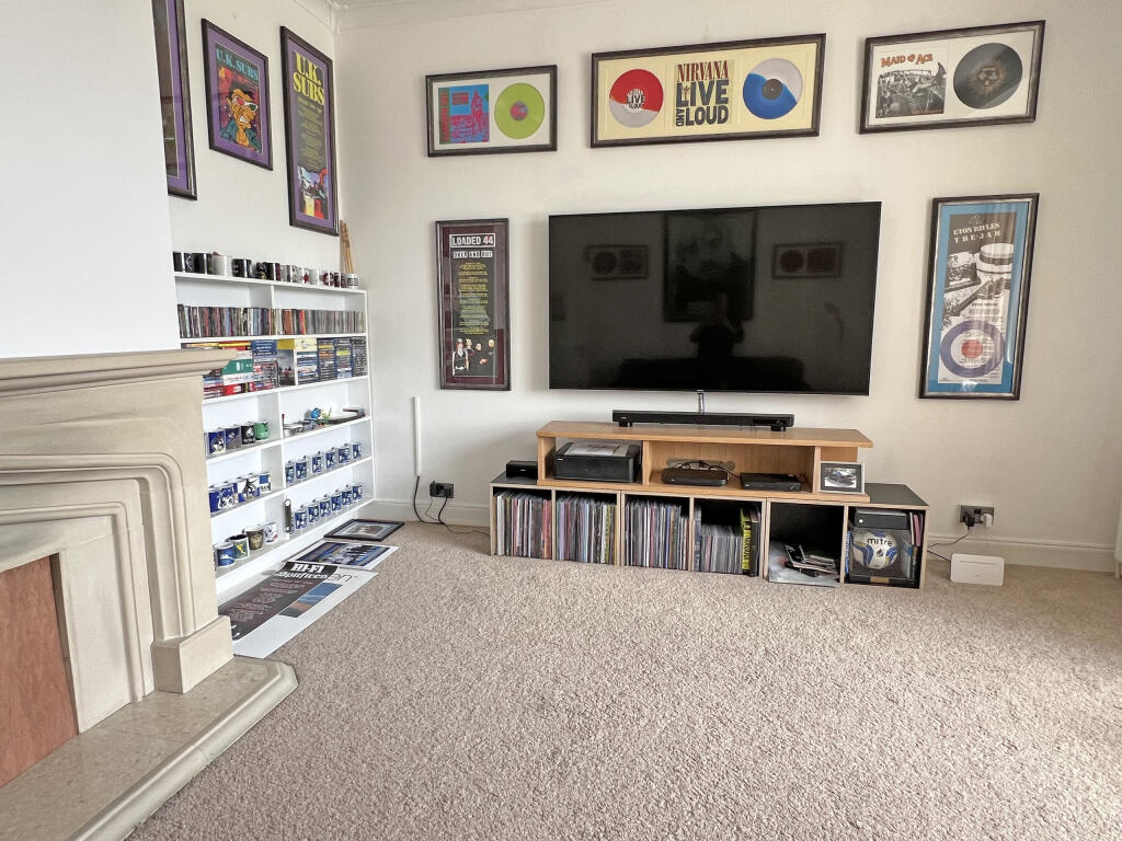 Additional property image - Redwick Road, Pilning, Bristol, Gloucestershire
