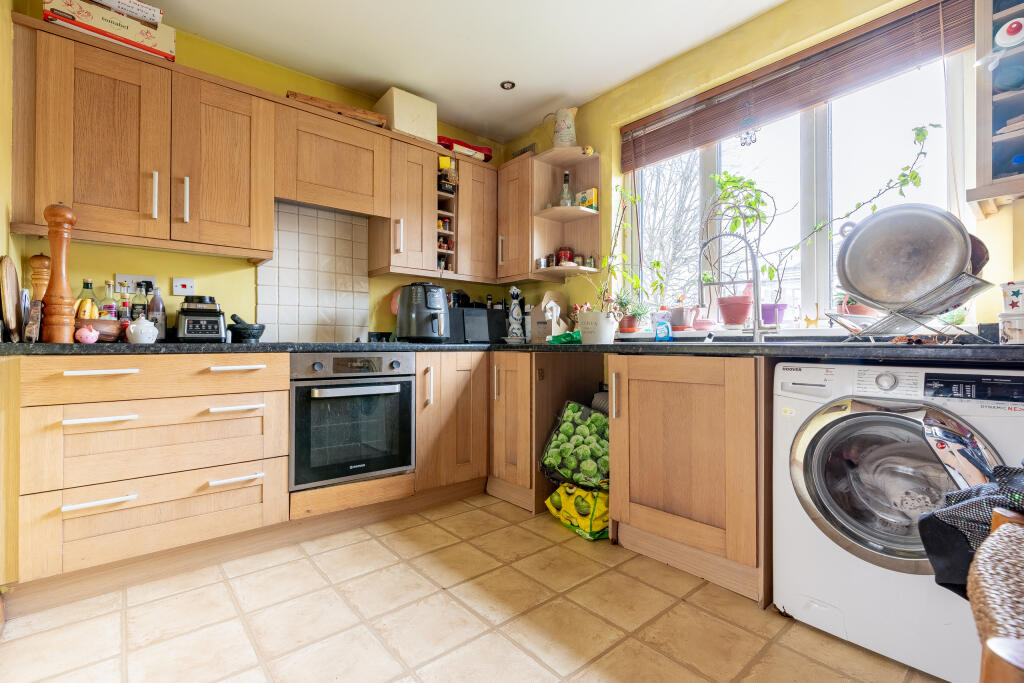 Additional property image - Tide Grove, Bristol, Avon