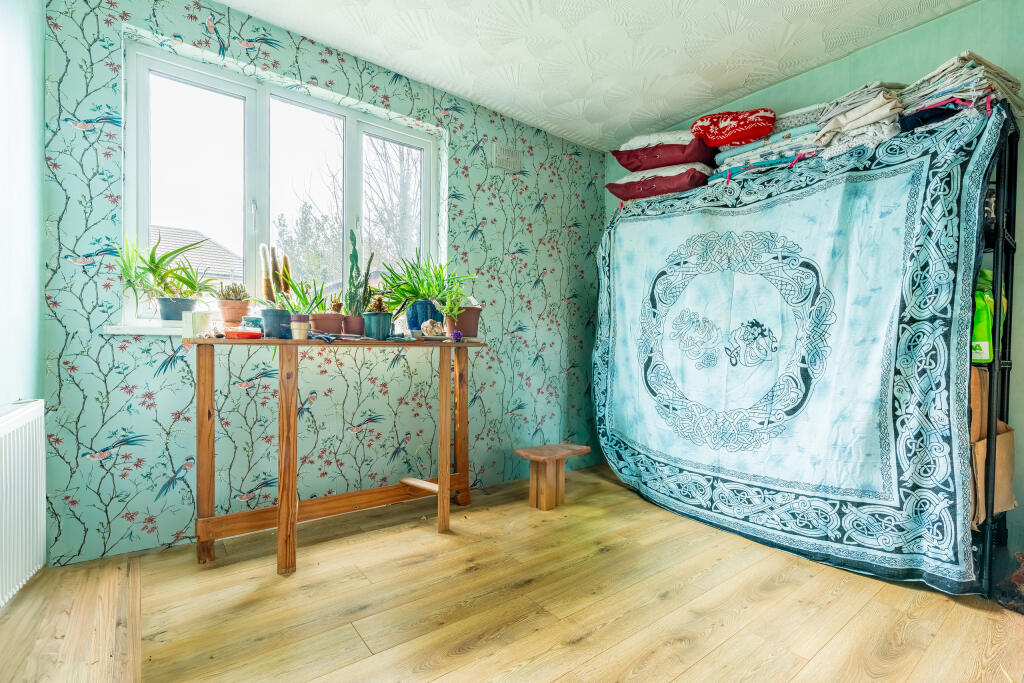 Additional property image - Tide Grove, Bristol, Avon