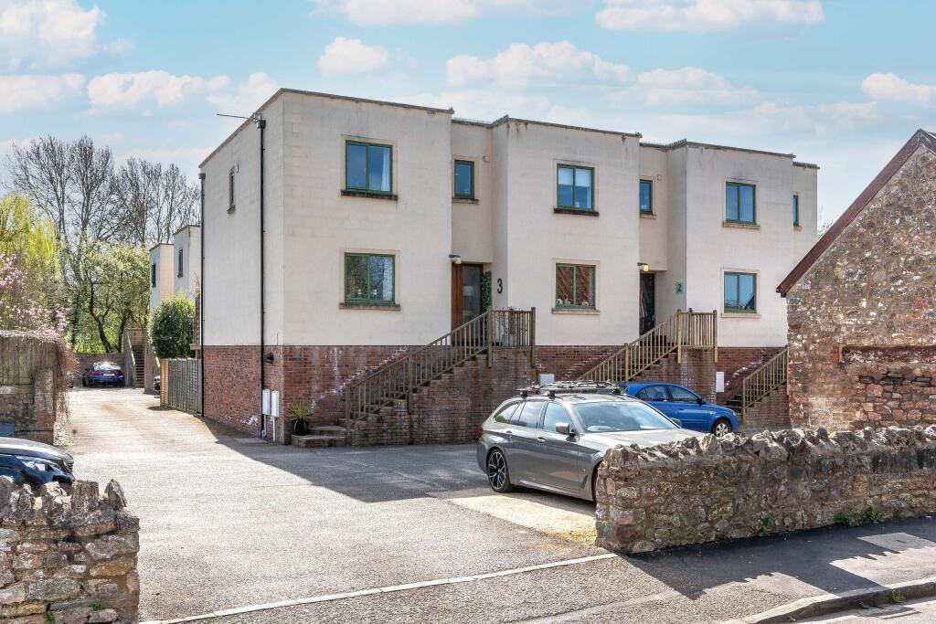 Main image of property: Cottonwick Close, Shirehampton, Bristol
