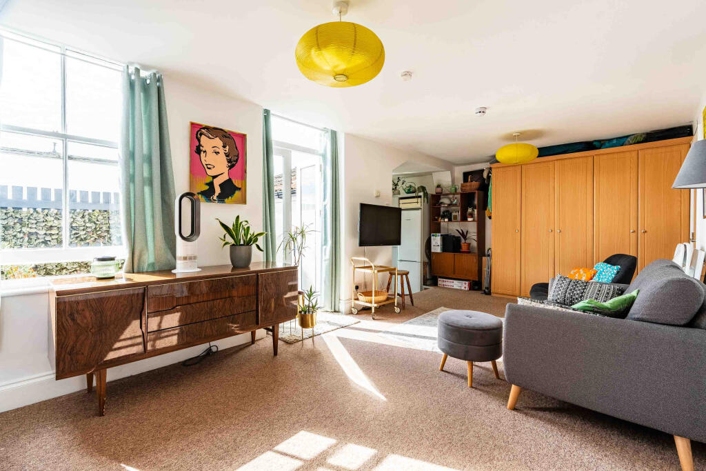 Main image of property: 24 Station Road, Shirehampton, Bristol