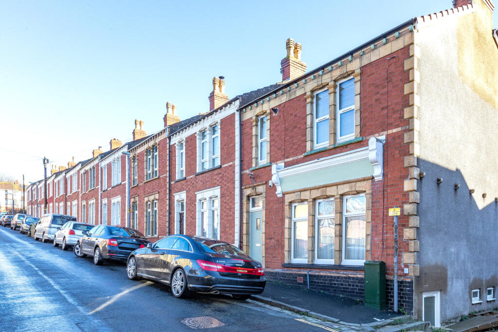 Main image of property: Penpole Avenue, Shirehampton, Bristol