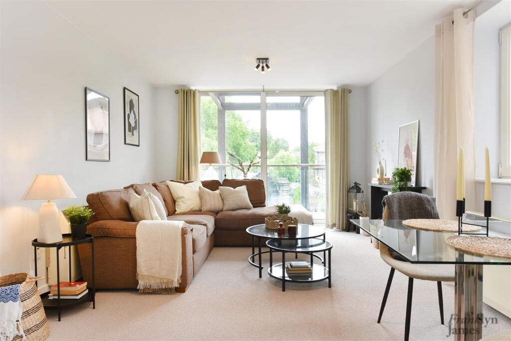 Main image of property: Branch Road, Limehouse, E14