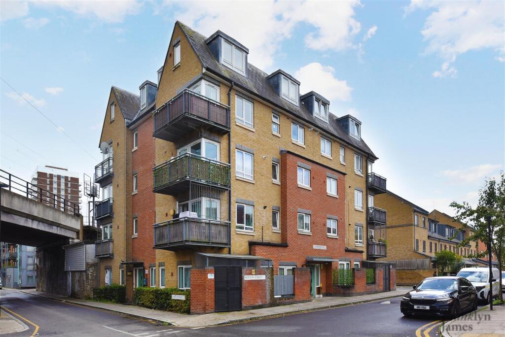 Main image of property: 48 Repton Street, London, E14