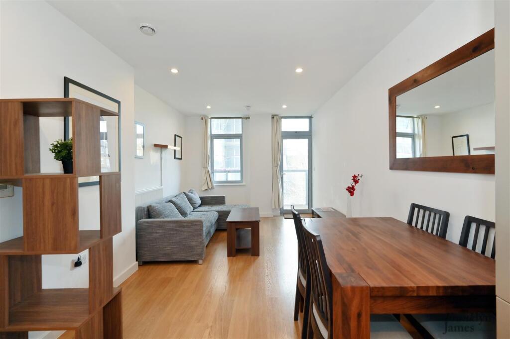 Main image of property: Coral Apartments, Limehouse, E14