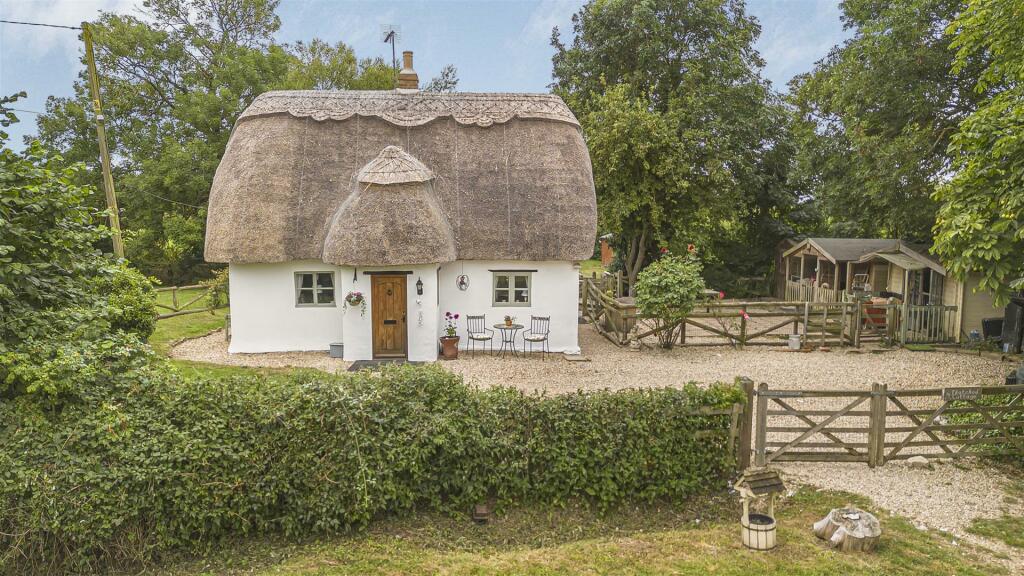 Main image of property: Piddington Road, Ludgershall, Aylesbury