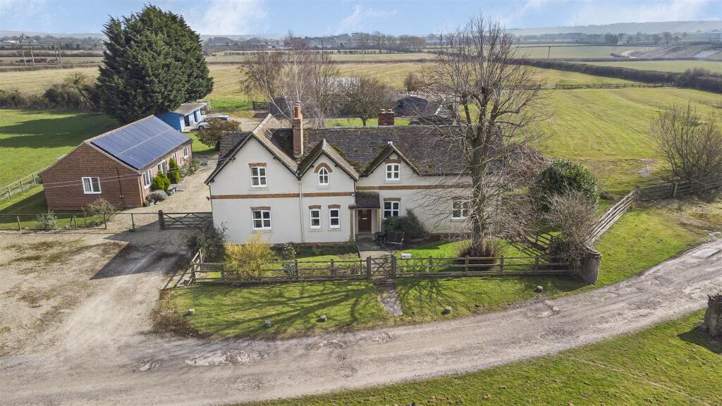 Main image of property: Charlton On Otmoor, Kidlington