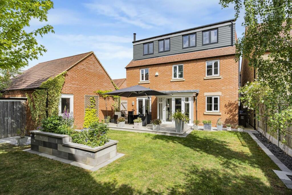 Main image of property: Ripon Close, Bicester