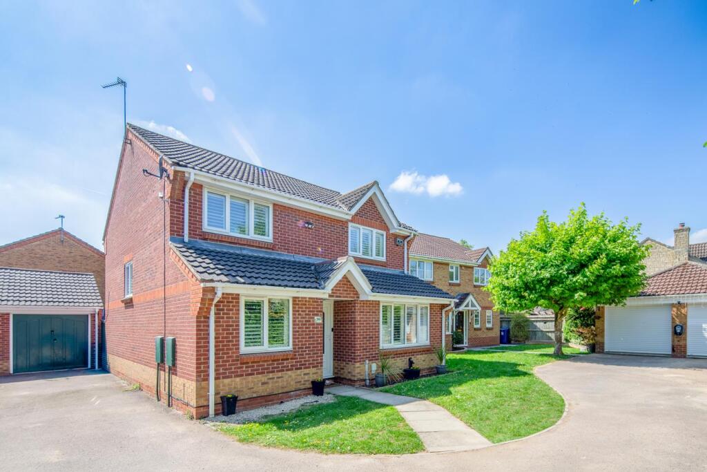 Main image of property: Kestrel Way, Bicester