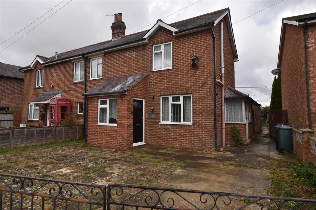 Main image of property: The Oval, Bicester