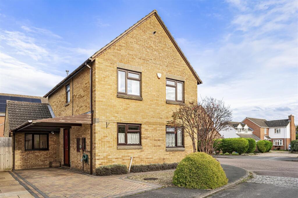 Main image of property: Lyneham Road, Bicester