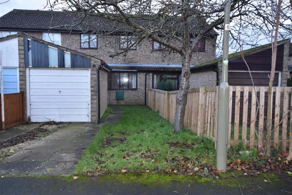 Main image of property: Wear Road, Bicester