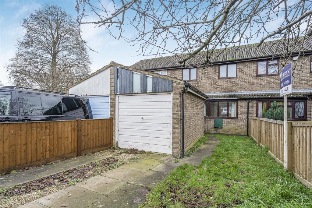 Main image of property: Wear Road, Bicester