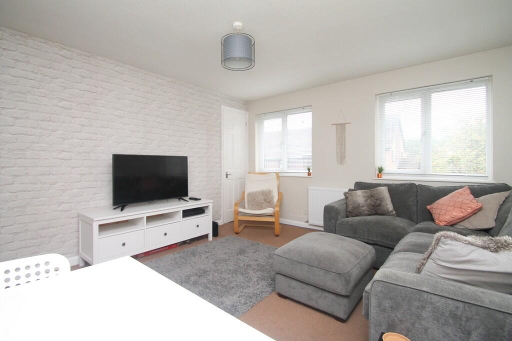 Main image of property: 1 bedroom First Floor Maisonette in Ifield