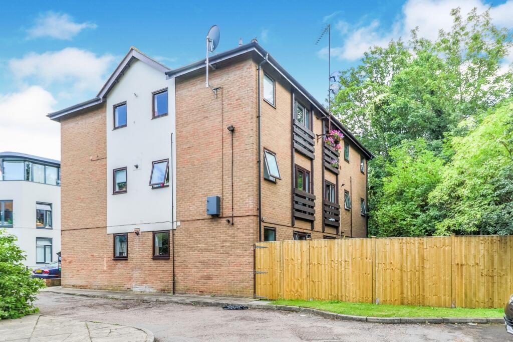 Main image of property: Clifton Road, Kingston upon Thames, KT2