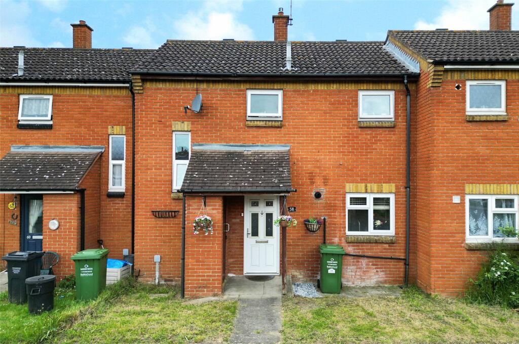 2 bedroom terraced house for sale in Nursery Gardens, Laindon, Basildon