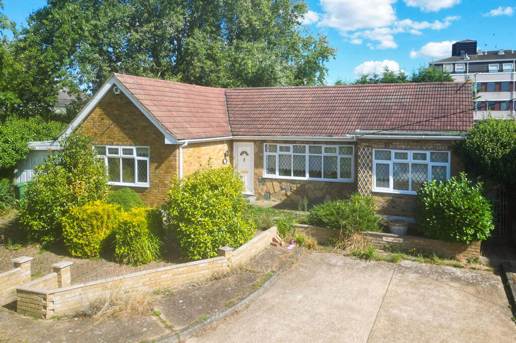 Main image of property: Burns Avenue, Basildon, Essex, SS13