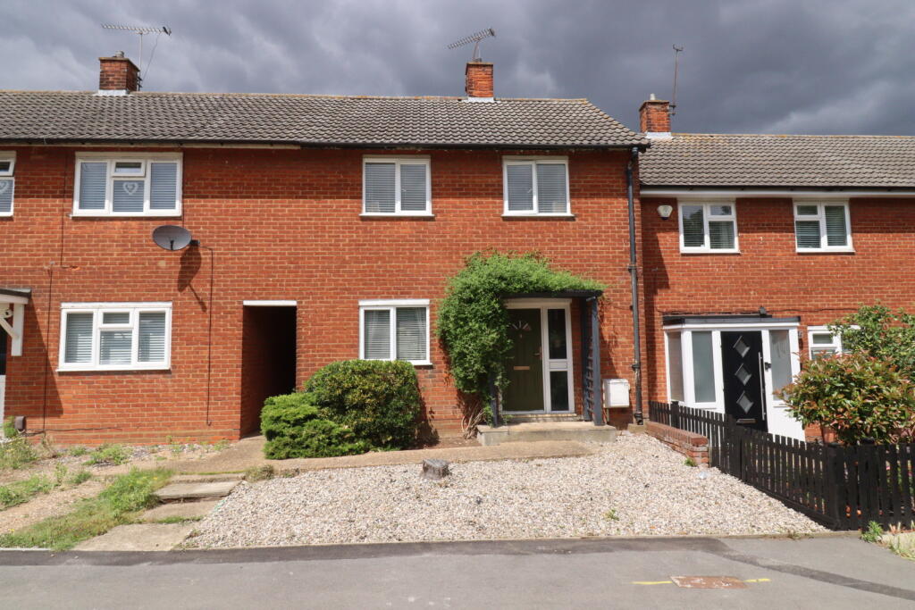 Main image of property: Spenders Close, Basildon, Essex, SS14
