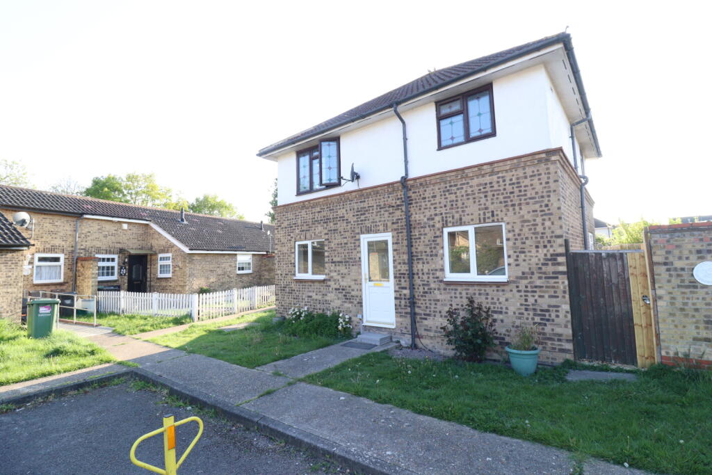Main image of property: Shirley Gardens, Basildon, Essex, SS13