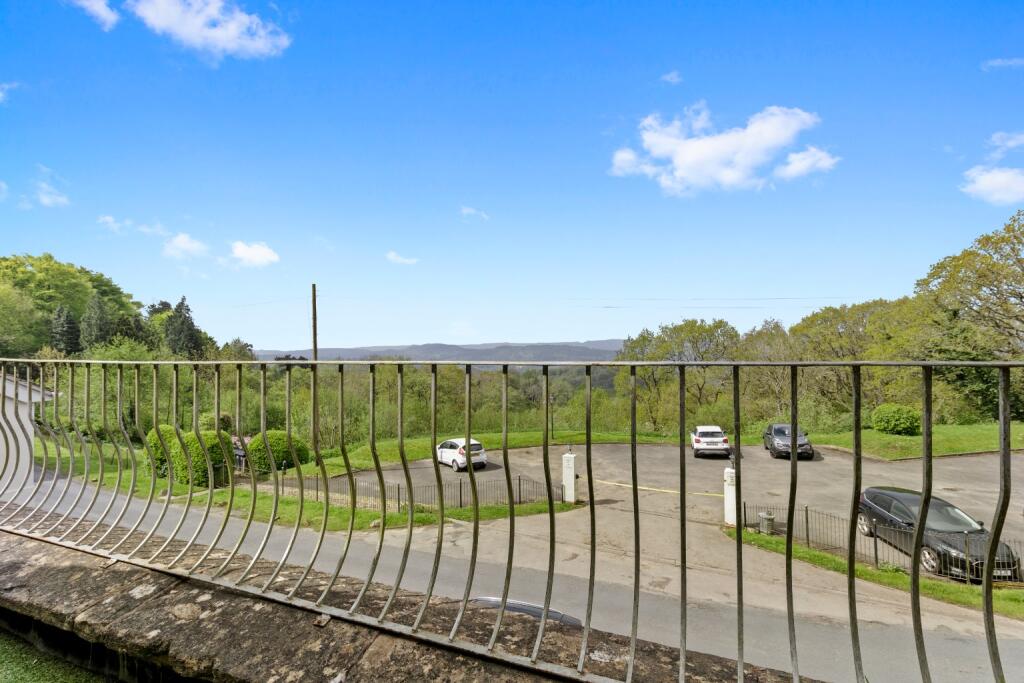 2 bedroom apartment for sale in Flat 3, Stoneywell House, West Malvern Road, Malvern