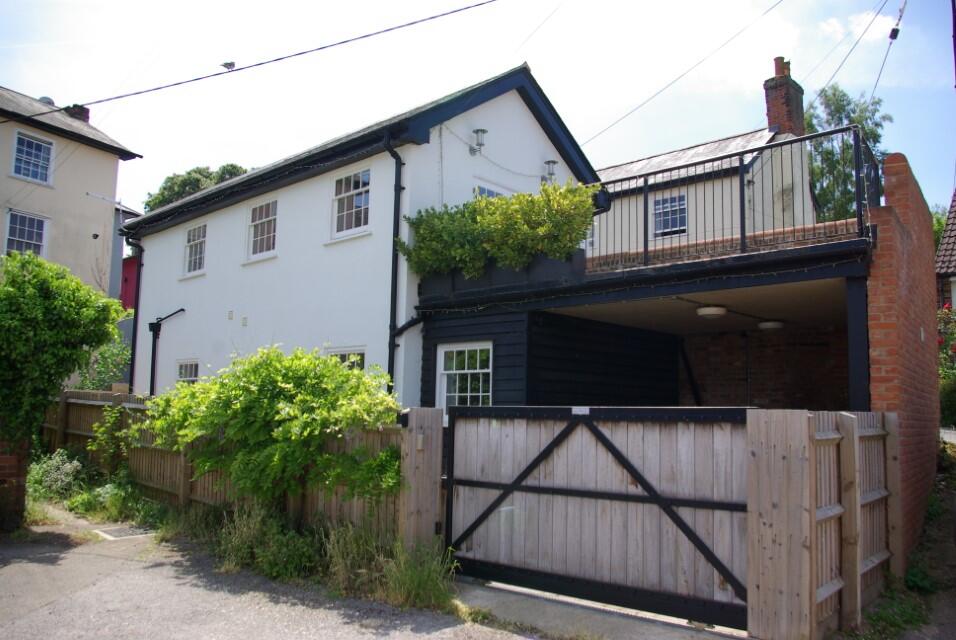 Main image of property: Cromwell Lane, Maldon, Essex, CM9