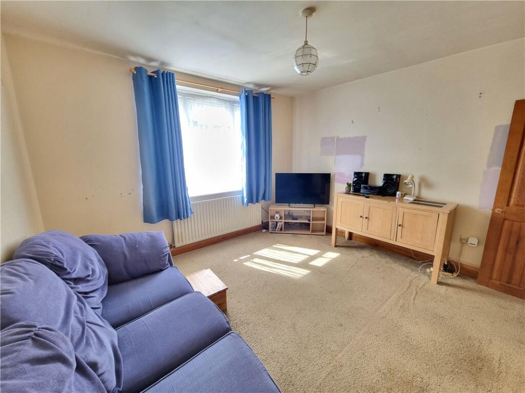 Additional property image - Chipperfield Road, St Pauls Cray, Kent, BR5
