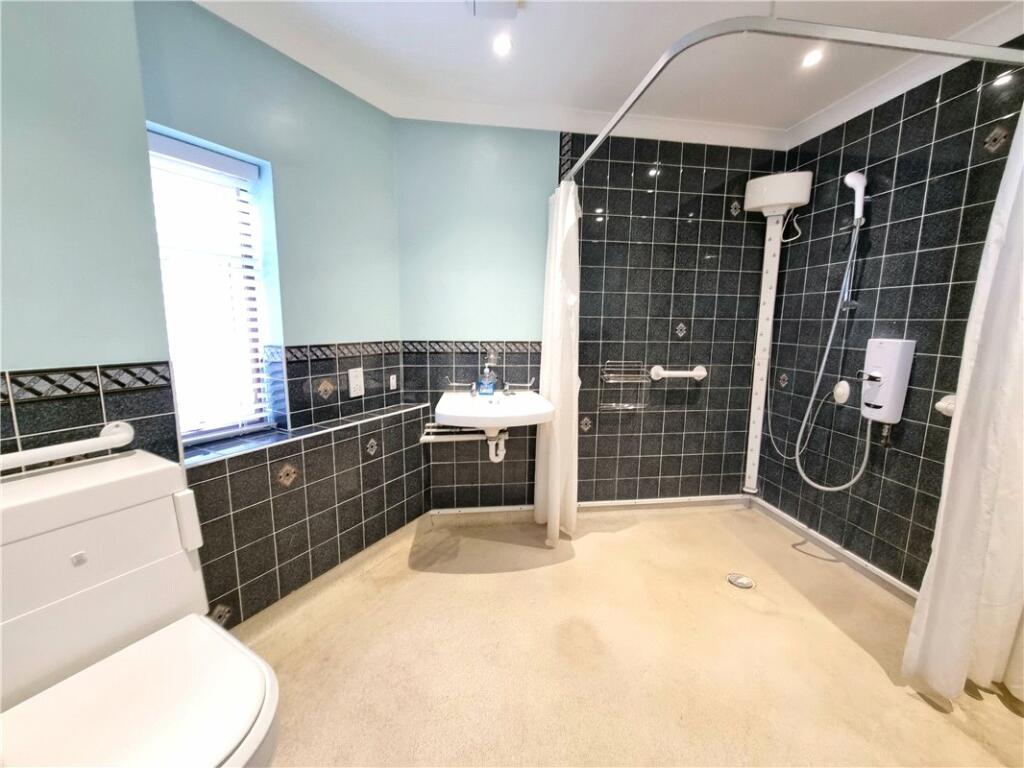 Additional property image - Englefield Crescent, Poverest, Kent, BR5