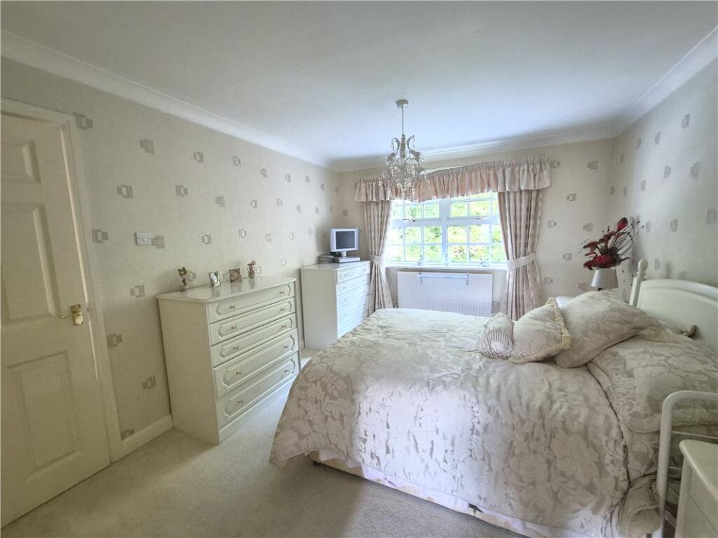 Additional property image - Glastonbury Close, Orpington, Kent, BR5