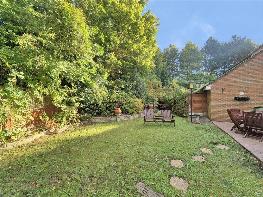 Additional property image - Glastonbury Close, Orpington, Kent, BR5