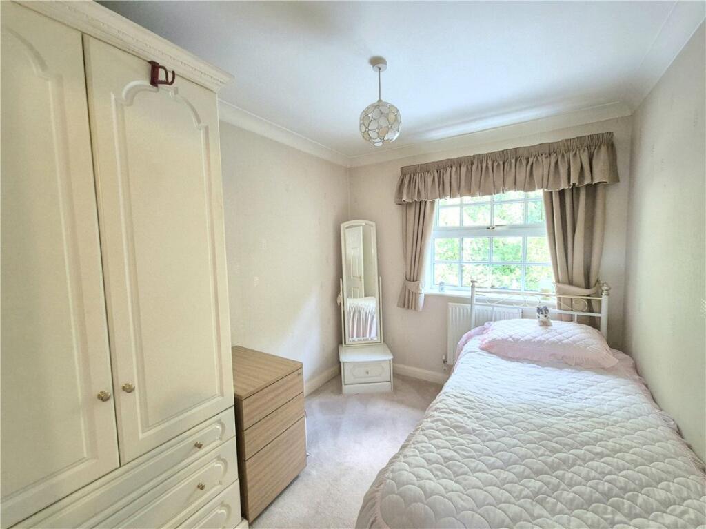 Additional property image - Glastonbury Close, Orpington, Kent, BR5