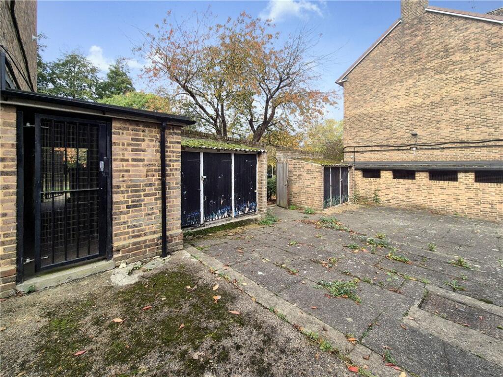 Additional property image - Chipperfield Road, St Pauls Cray, Kent, BR5