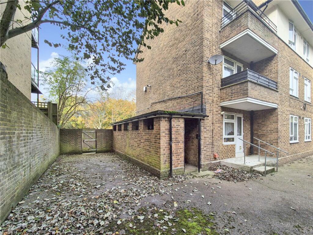 Additional property image - Chipperfield Road, St Pauls Cray, Kent, BR5