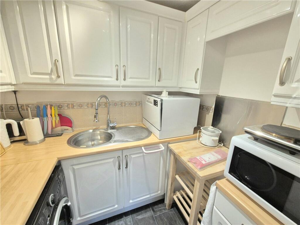Additional property image - Brantwood Way, St Pauls Cray, Kent, BR5