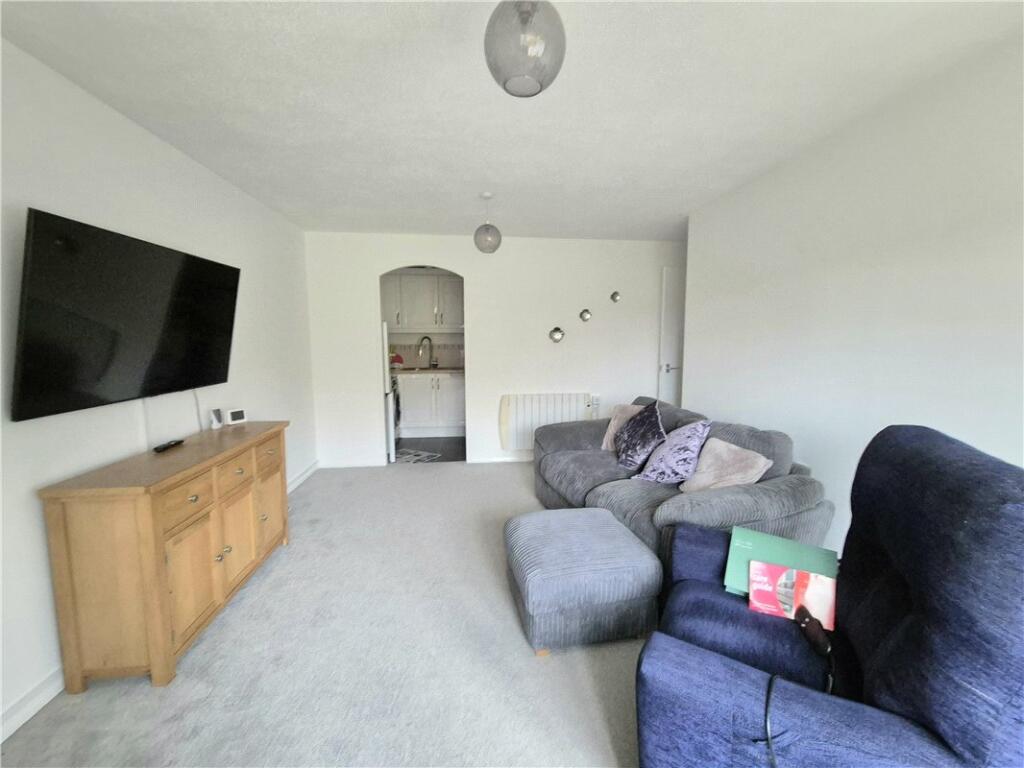 Additional property image - Brantwood Way, St Pauls Cray, Kent, BR5