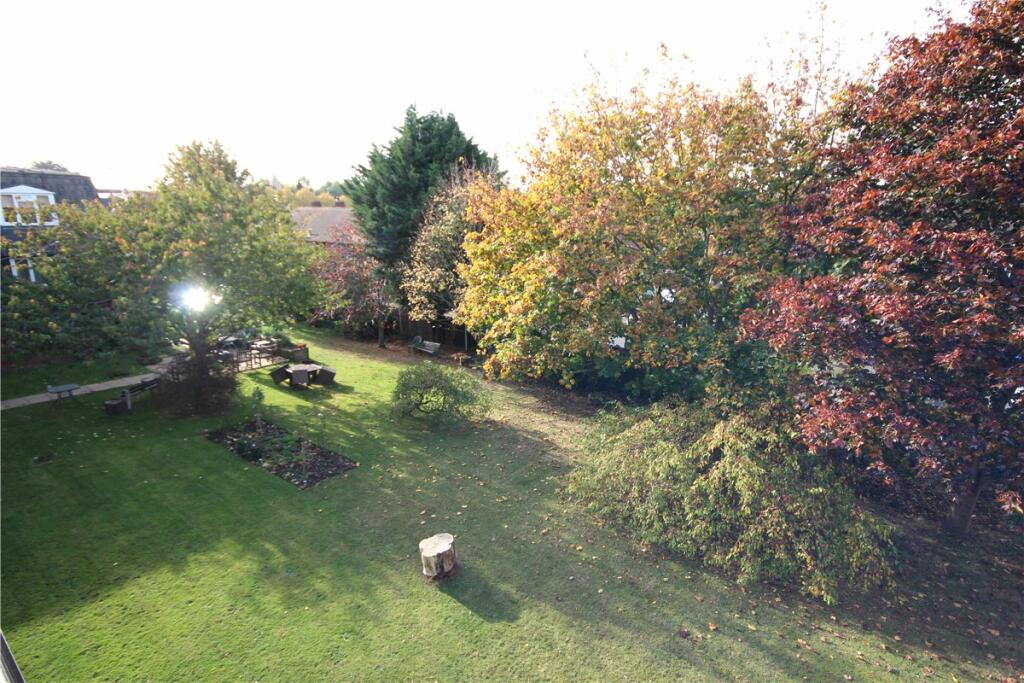 Additional property image - Brantwood Way, St Pauls Cray, Kent, BR5