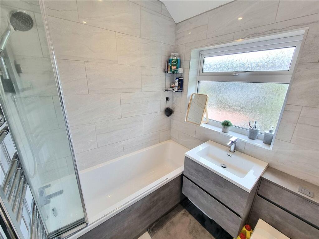 Additional property image - Ronfearn Avenue, St Mary Cray, Kent, BR5