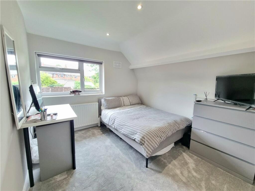 Additional property image - Ronfearn Avenue, St Mary Cray, Kent, BR5