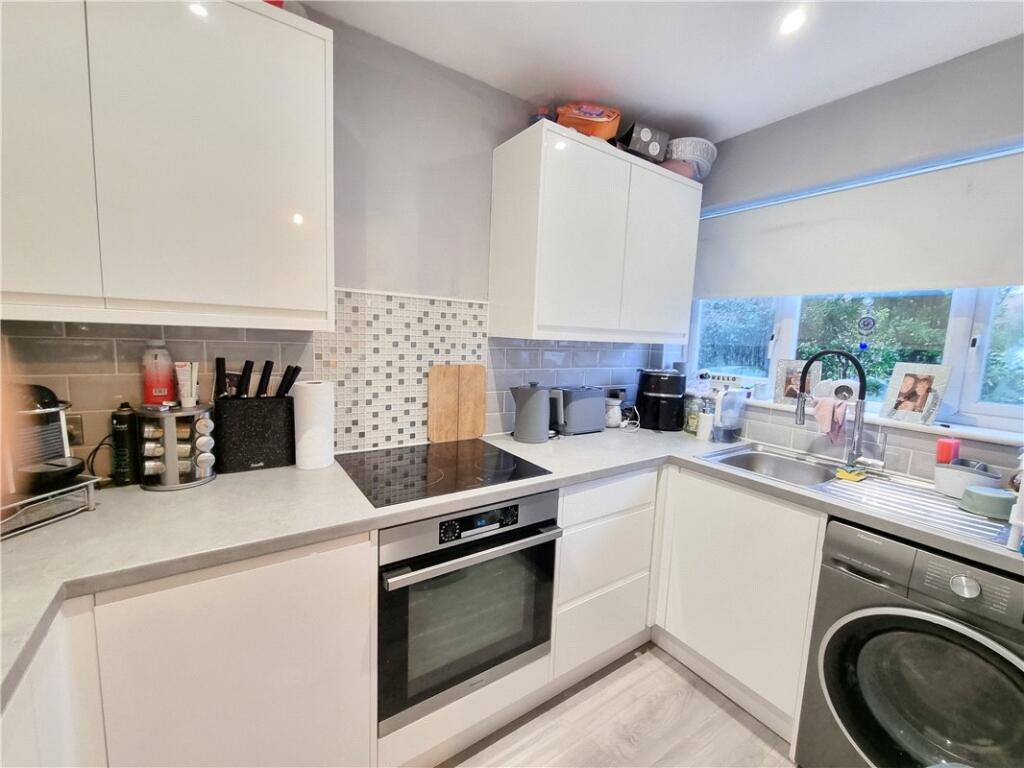 Additional property image - Brickfield Farm Gardens, Farnborough, Kent, BR6