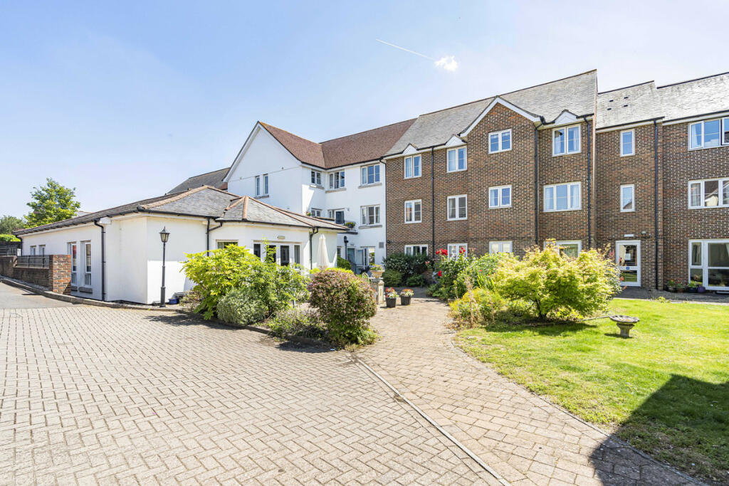 1 bedroom apartment for sale in Wessex Way, Bicester, OX26