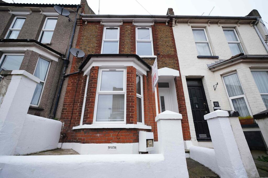 Main image of property: Cecil Road, Rochester, Kent, ME1