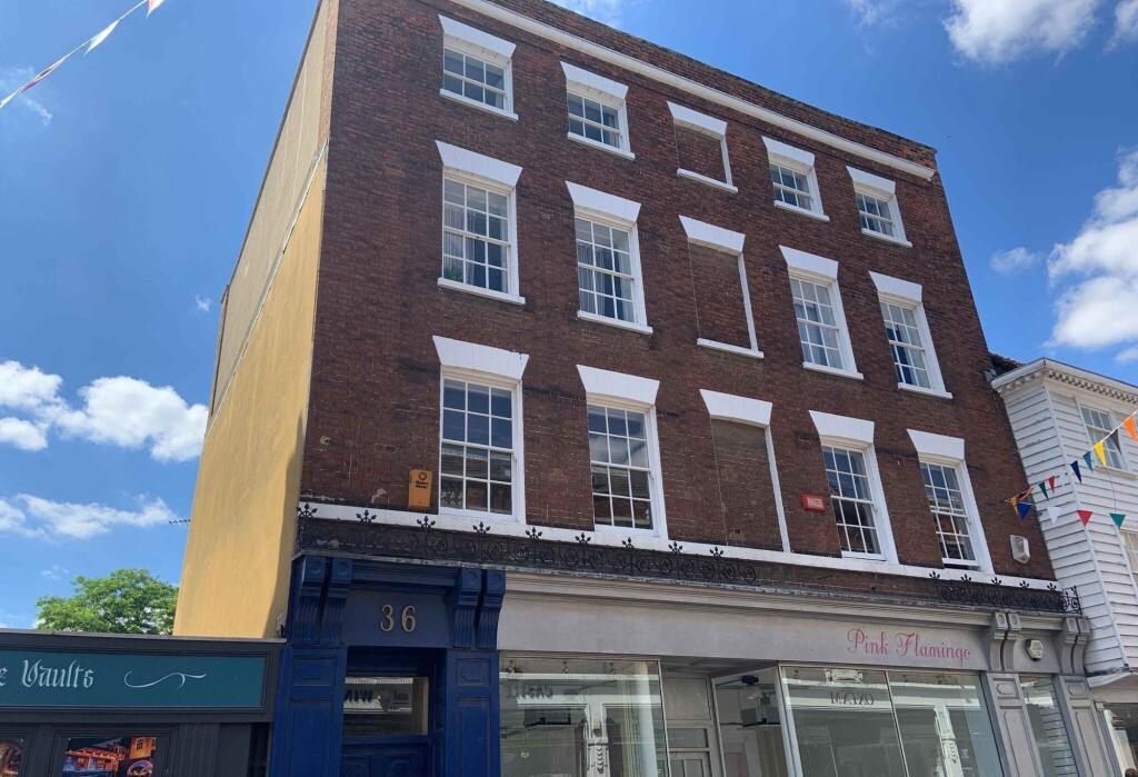 Main image of property: High Street, Rochester, ME1