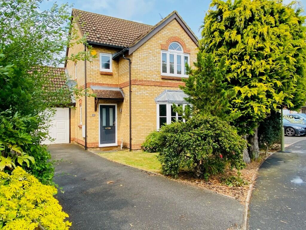 Main image of property: Hawksmead,Bicester,OX26
